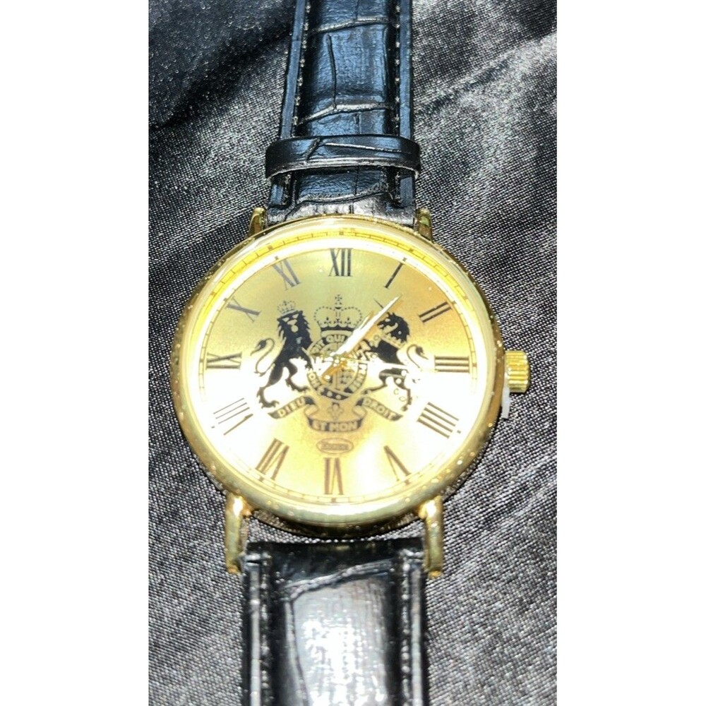 Eiger quartz wristwatch gold-tone face Faux Leather Wristband Men’s